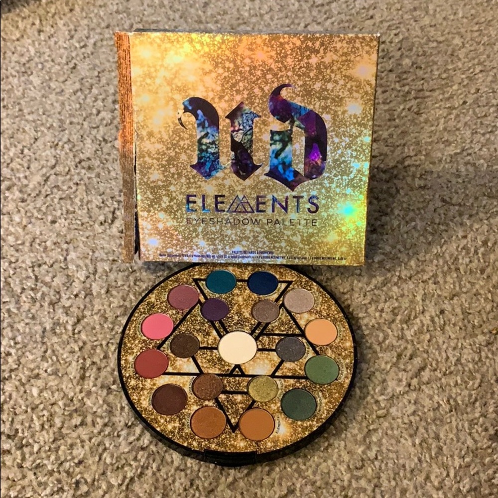 NIB Urban Decay Elements Eyeshadow Palette
